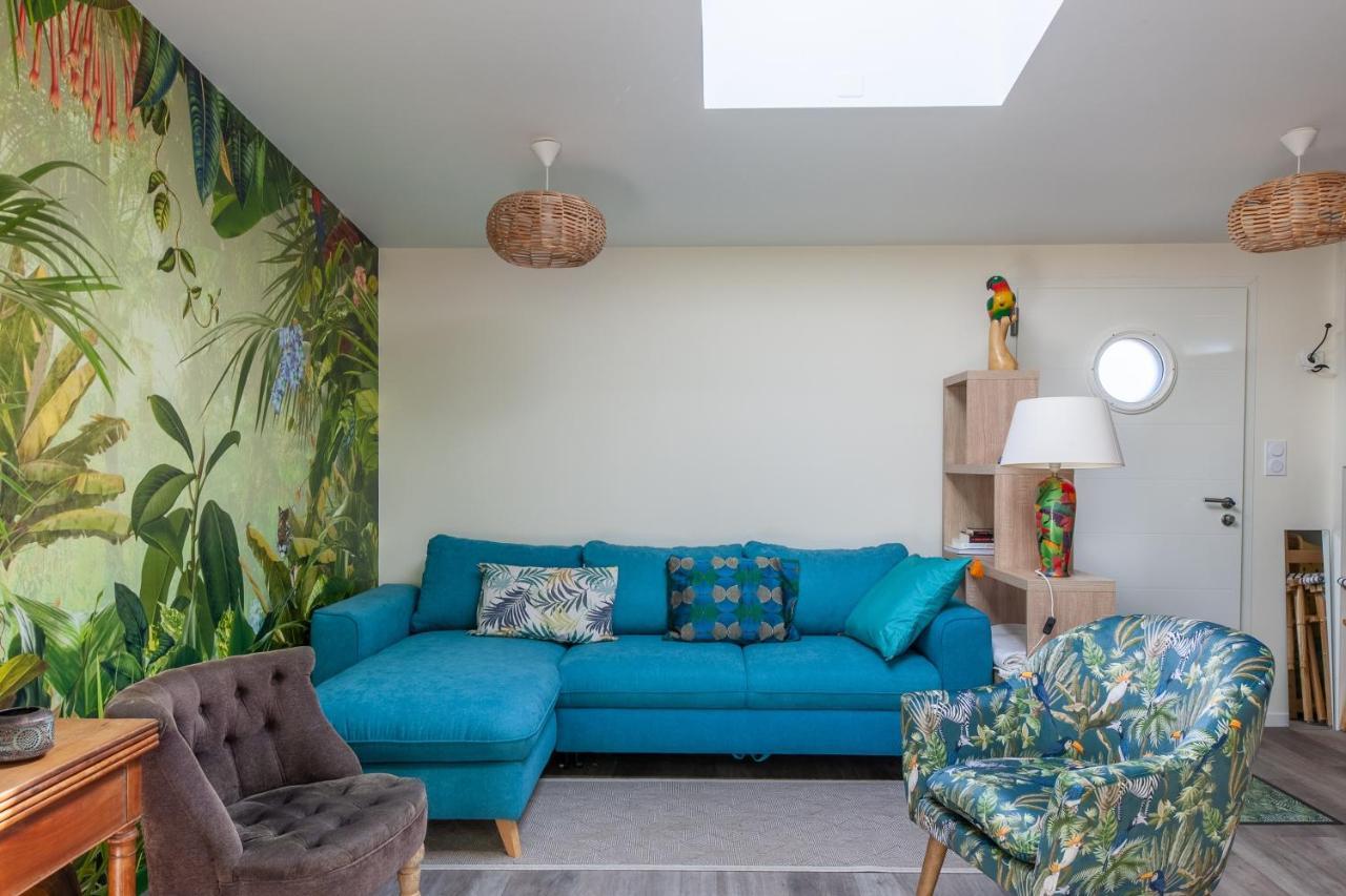 La Halte Des Miquelots - Appt Avec Jardin Apartment Vains